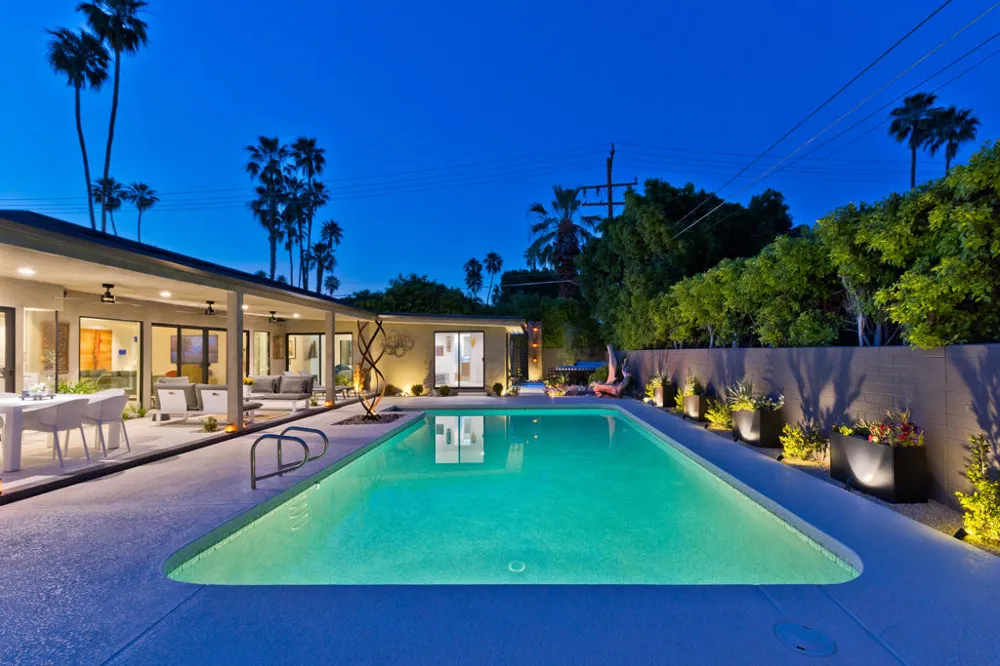 1060 S Paseo De Marcia Palm Springs, CA 92264