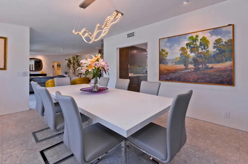 1060 S Paseo De Marcia Palm Springs, CA 92264