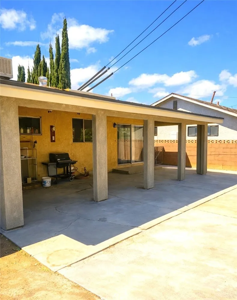 1017 W Avenue H8 Lancaster, CA 93534