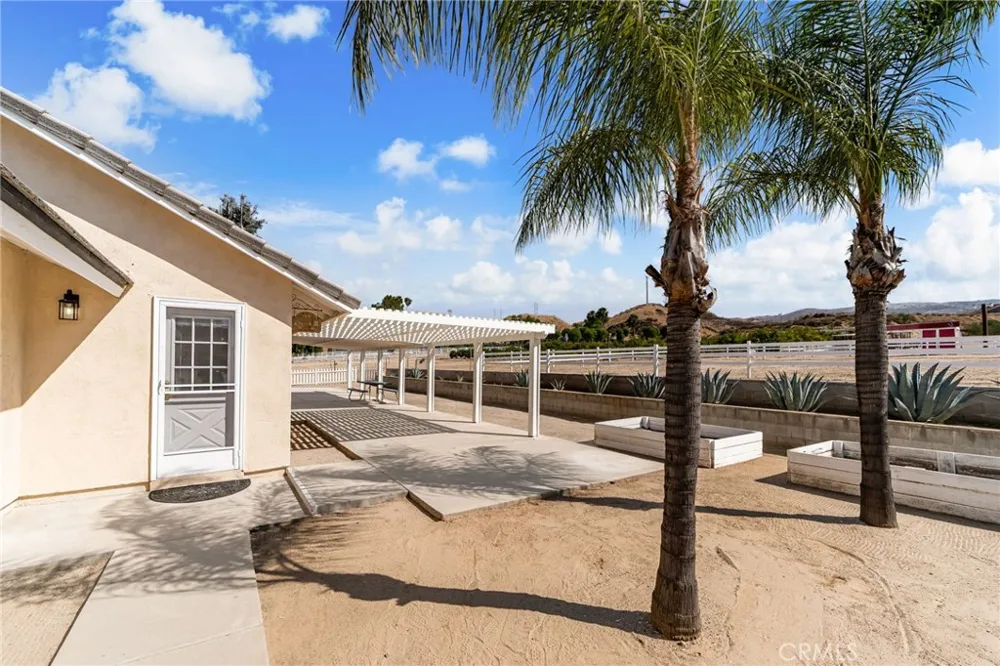 28442 San Timoteo Canyon Redlands, CA 92373
