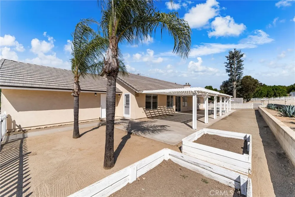 28442 San Timoteo Canyon Redlands, CA 92373