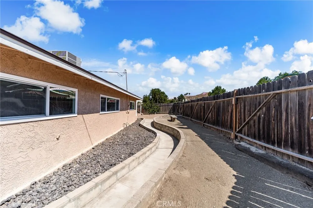 28442 San Timoteo Canyon Redlands, CA 92373
