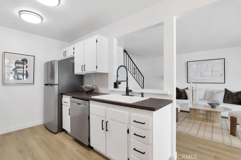 2838 Instone Court Westlake Village, CA 91361