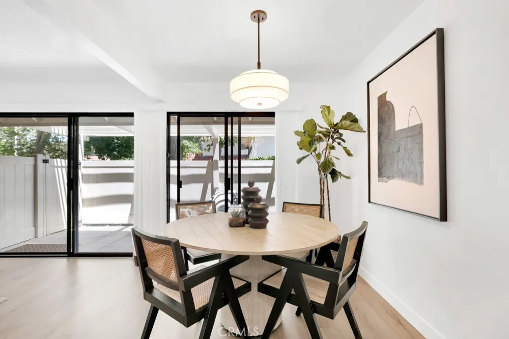 2838 Instone Court Westlake Village, CA 91361