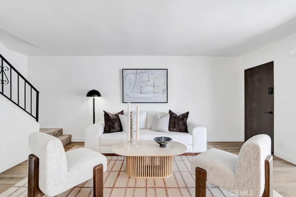 2838 Instone Court Westlake Village, CA 91361