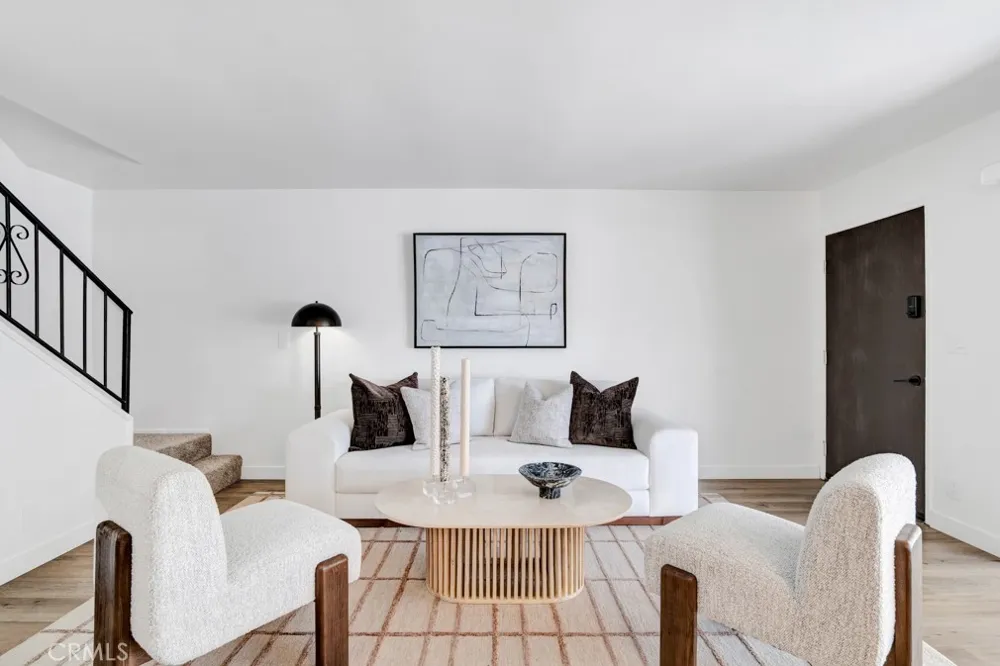 2838 Instone Court Westlake Village, CA 91361
