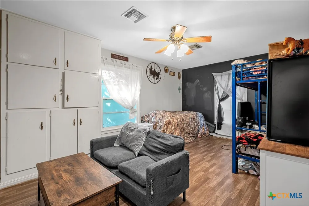 301 40th Street Waco, TX 76710