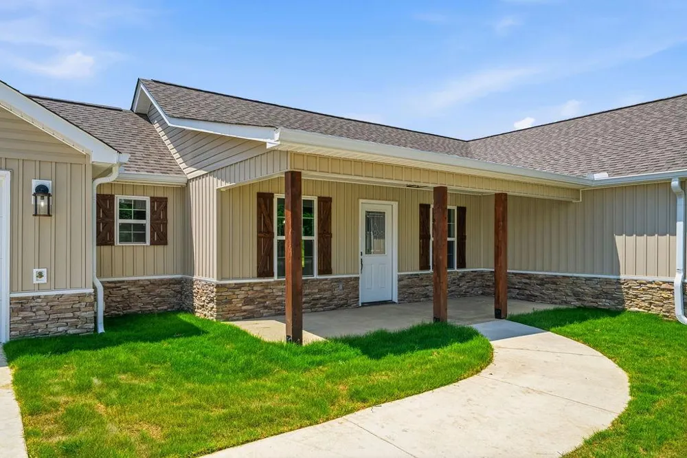 1260 County Rd 118 Centre, AL 35960