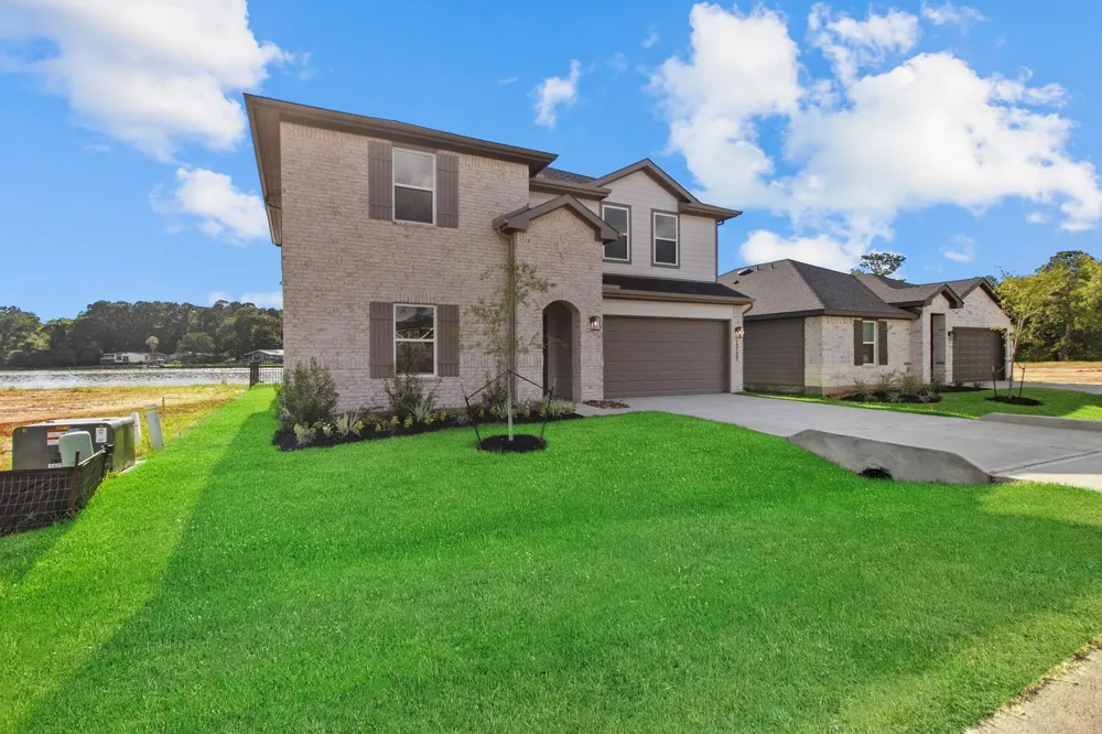 13132 Sorrento Bay Drive Willis, TX 77318