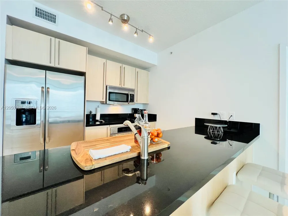 79 SW 12th St #1510-S Miami, FL 33130