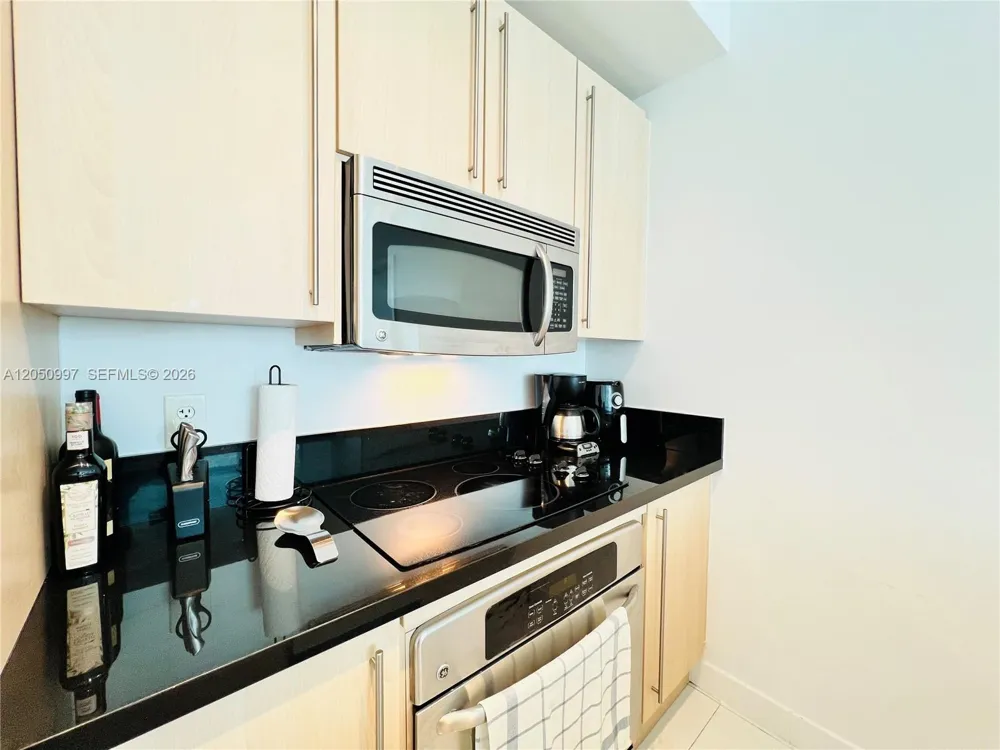 79 SW 12th St #1510-S Miami, FL 33130