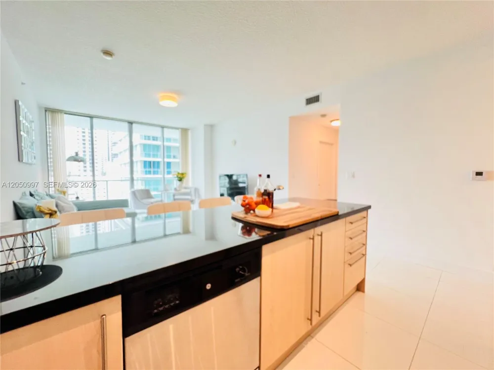 79 SW 12th St #1510-S Miami, FL 33130
