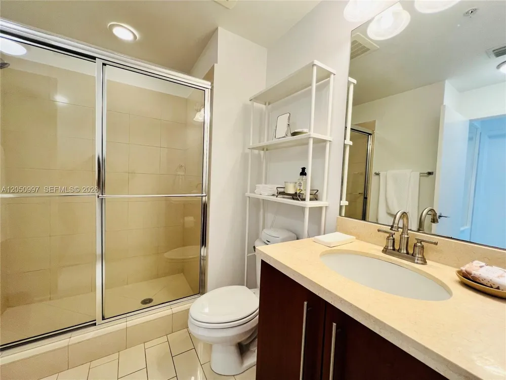 79 SW 12th St #1510-S Miami, FL 33130