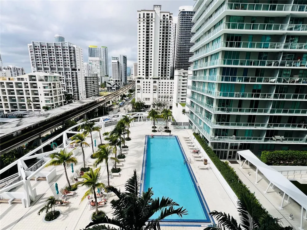 79 SW 12th St #1510-S Miami, FL 33130