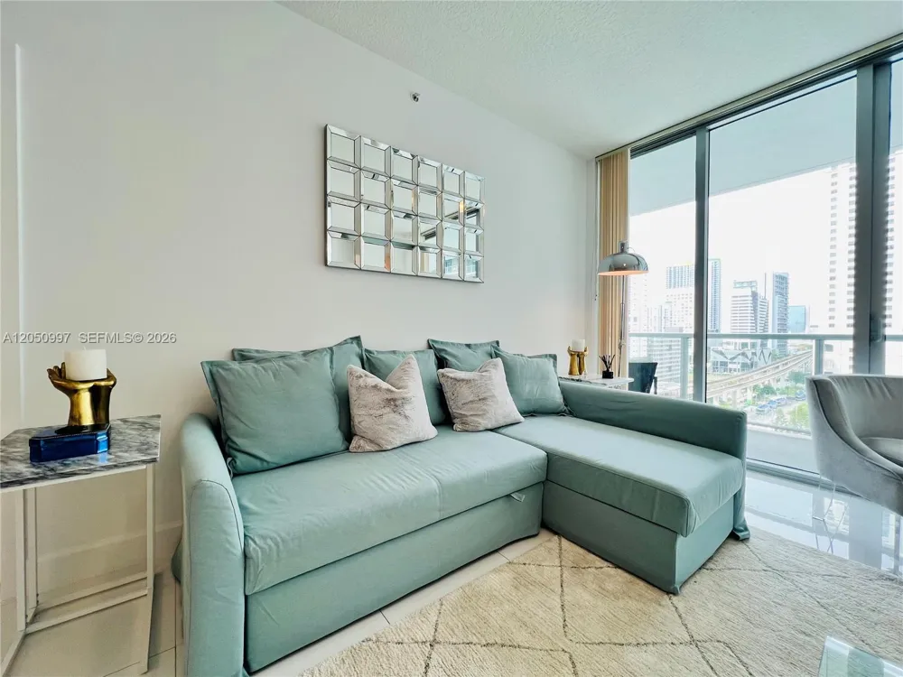 79 SW 12th St #1510-S Miami, FL 33130