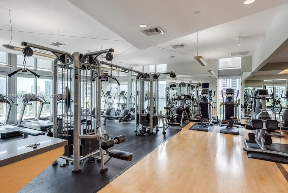 79 SW 12th St #1510-S Miami, FL 33130