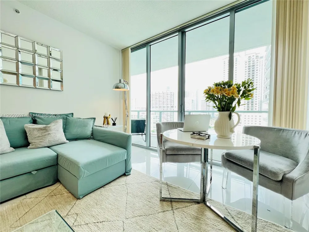 79 SW 12th St #1510-S Miami, FL 33130