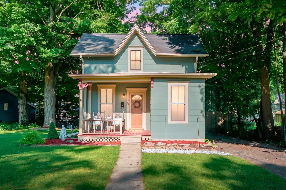 349 Marshall Avenue Marshall City, MI 49068