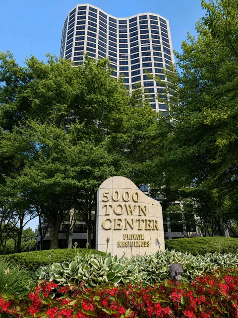 5000 Town Center #908