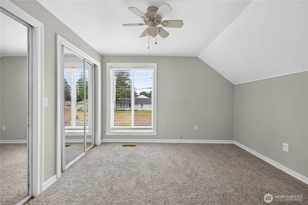 6502 Avondale Road SW #4 Lakewood, WA 98499