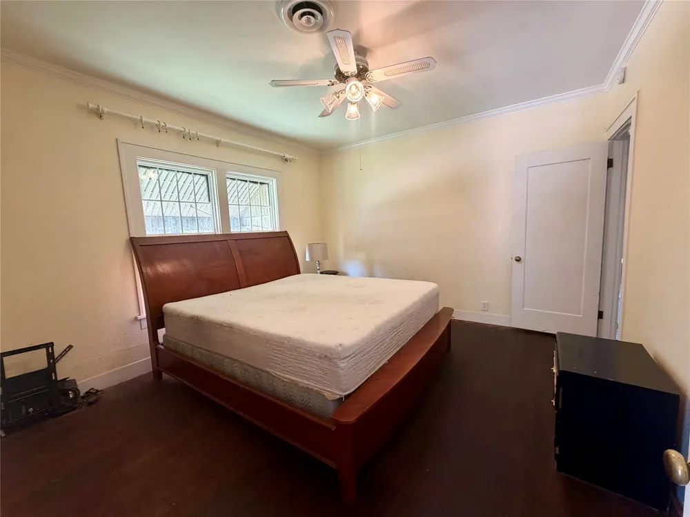 908 Cain Street Quanah, TX 79252