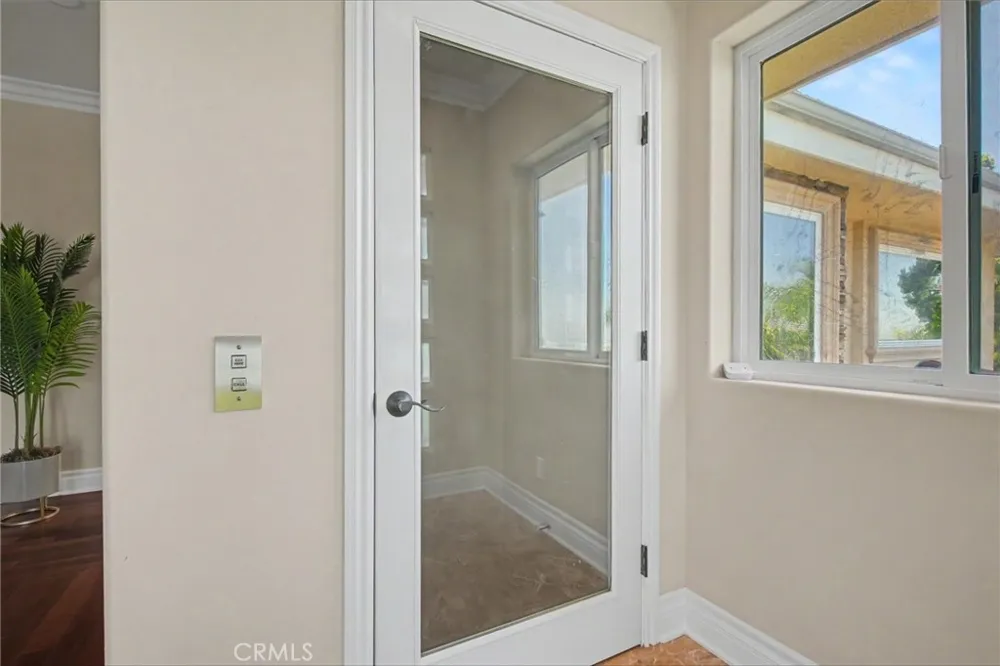 906 Summit Place Monterey Park, CA 91754