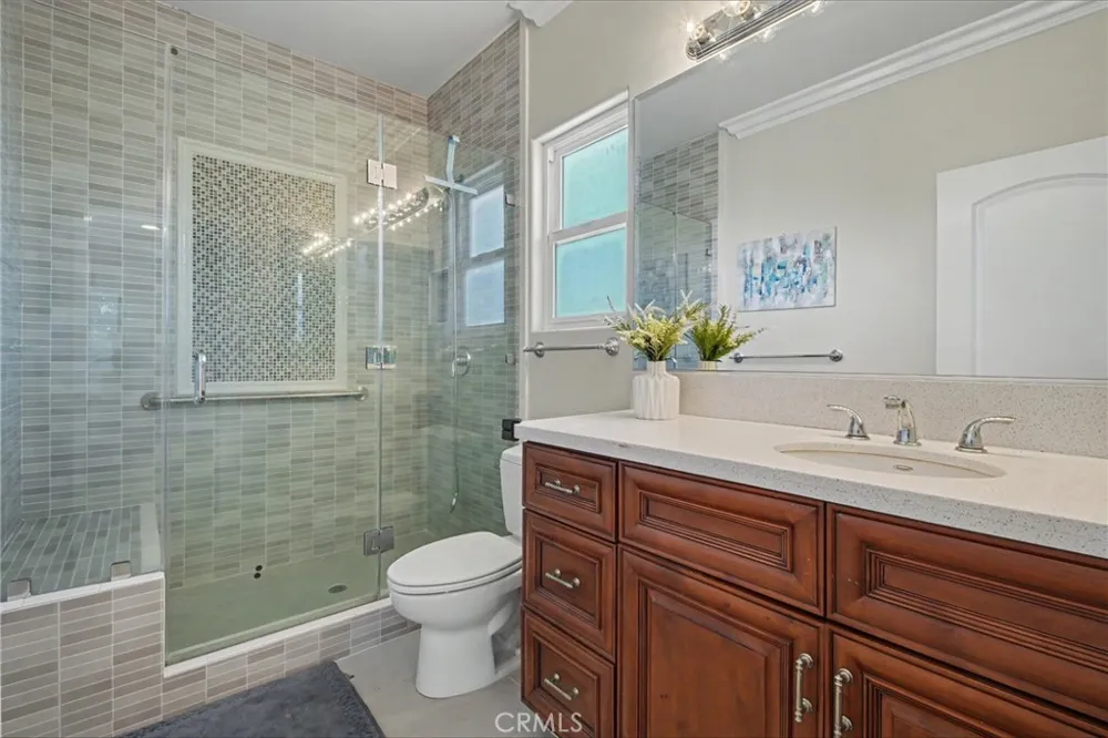 906 Summit Place Monterey Park, CA 91754