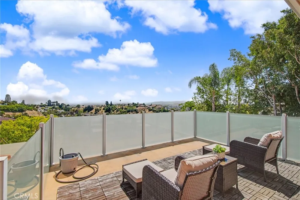 906 Summit Place Monterey Park, CA 91754