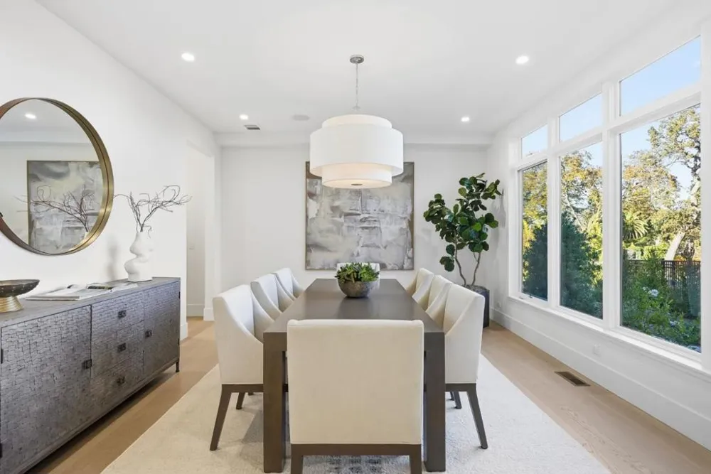 20388 Hill Avenue Saratoga, CA 95070