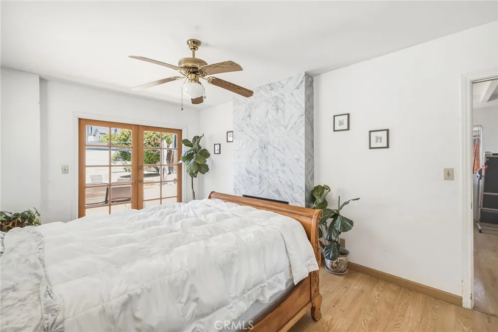 1813 5th Street Manhattan Beach, CA 90266