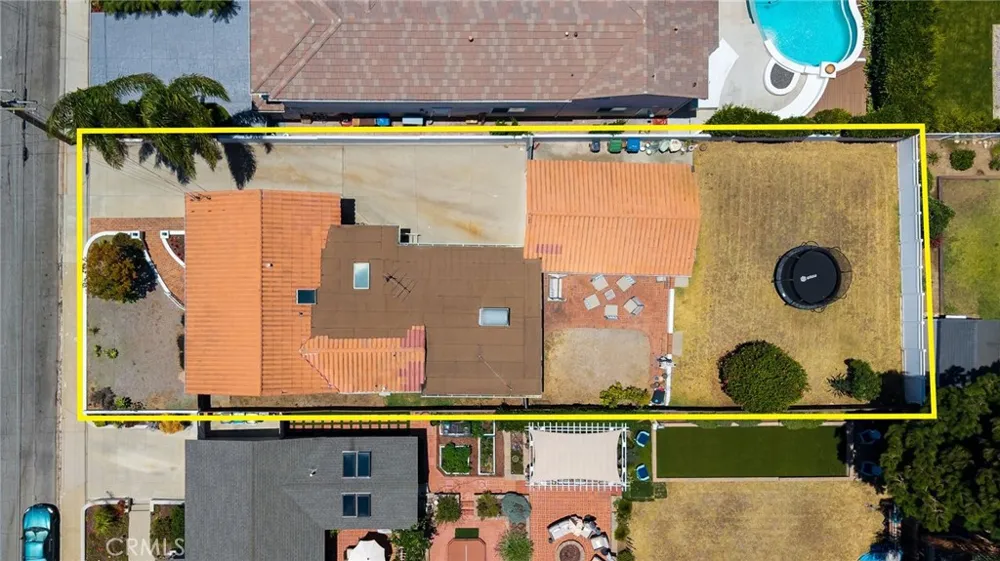 1813 5th Street Manhattan Beach, CA 90266