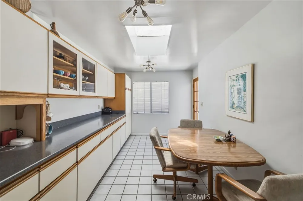 1813 5th Street Manhattan Beach, CA 90266