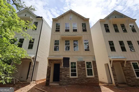 646 Memphis DR