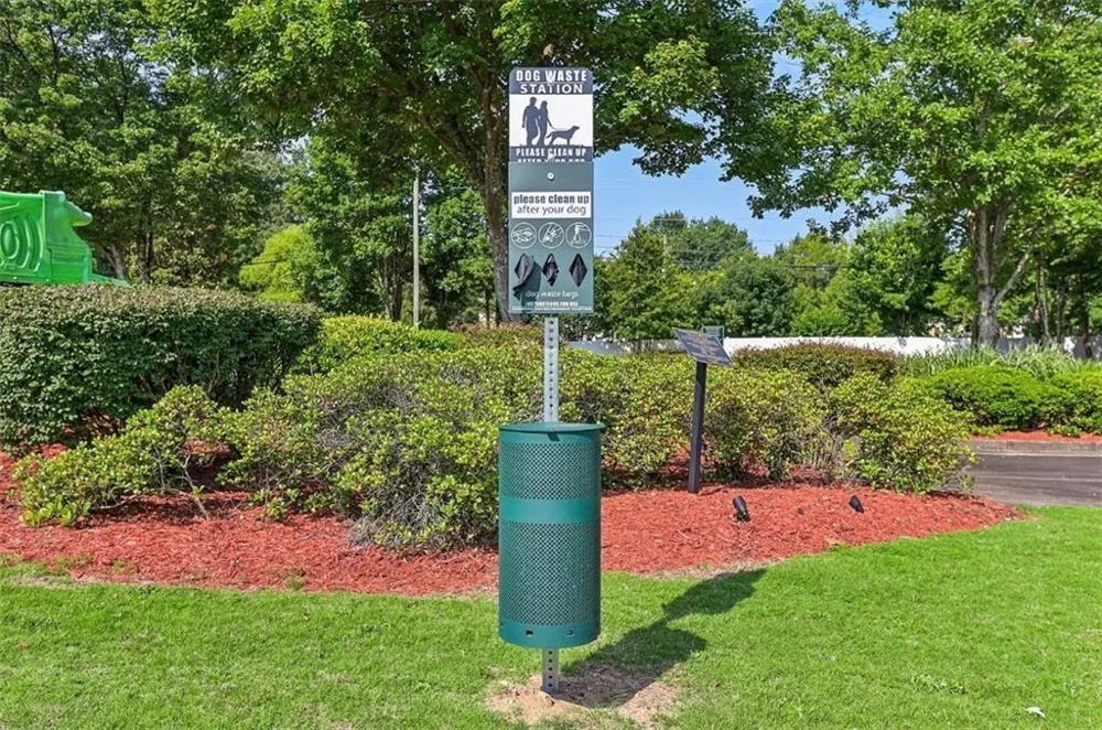 6009 Riveroak Terrace College Park, GA 30349