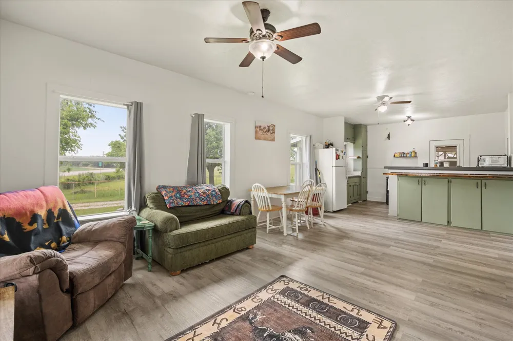 11755 W FM 8 Stephenville, TX 76401