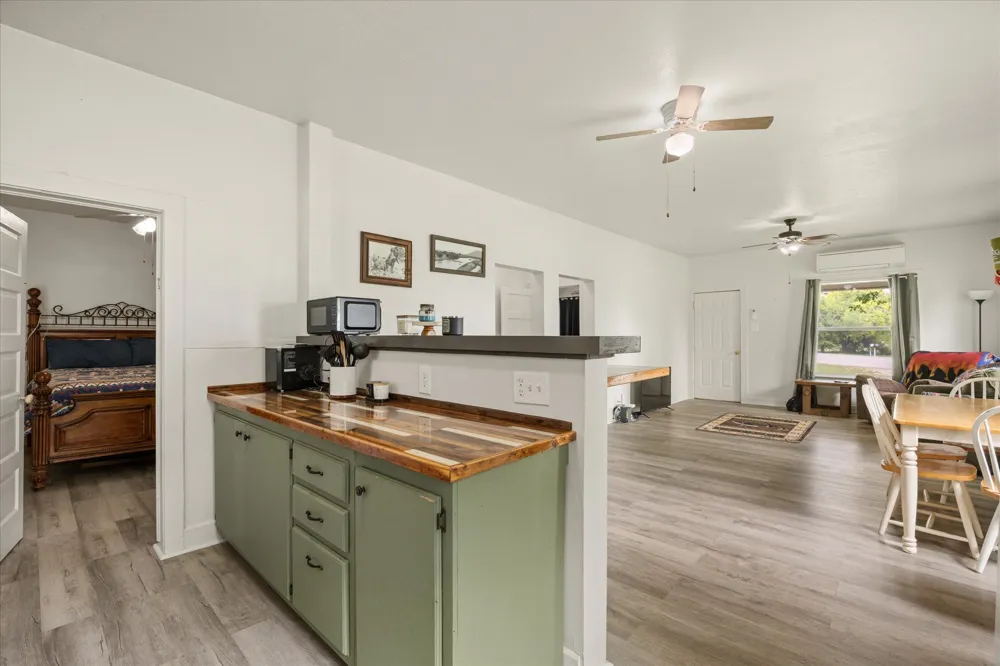 11755 W FM 8 Stephenville, TX 76401