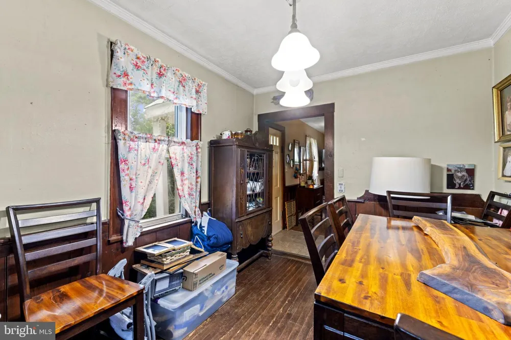 4766 JOHN MOSBY HIGHWAY Boyce, VA 22620