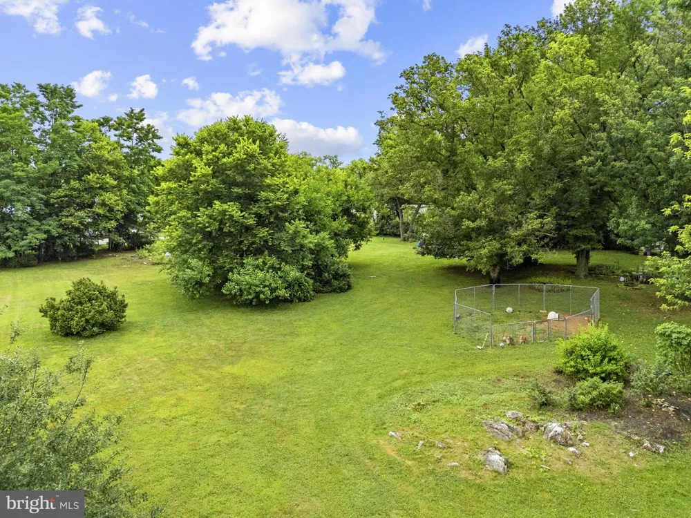 4766 JOHN MOSBY HIGHWAY Boyce, VA 22620