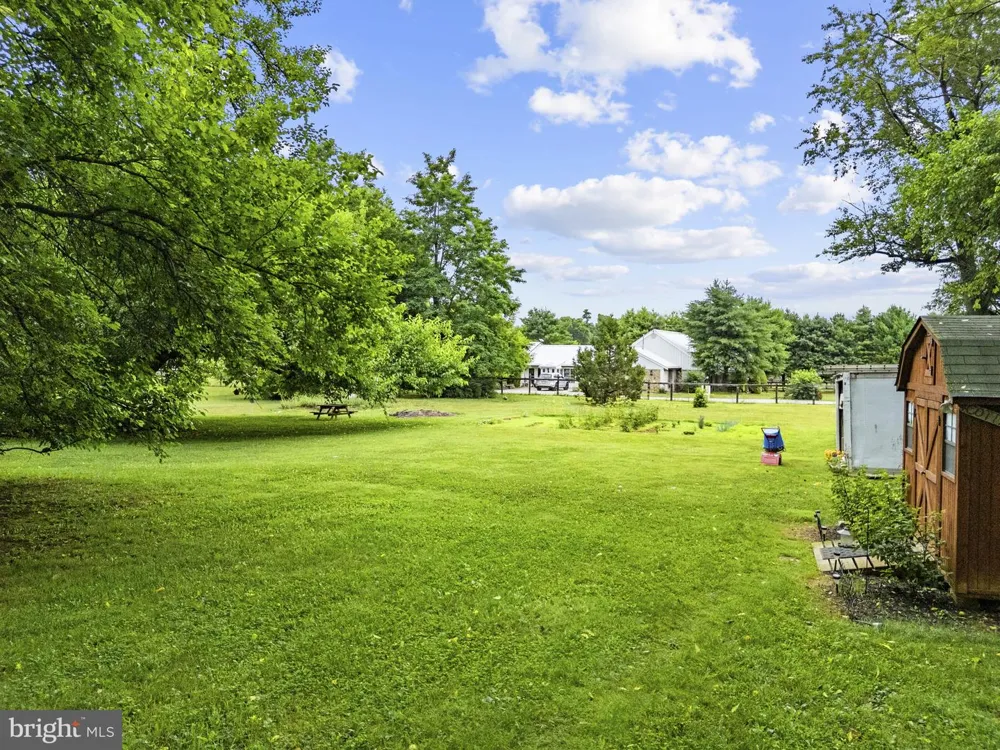 4766 JOHN MOSBY HIGHWAY Boyce, VA 22620