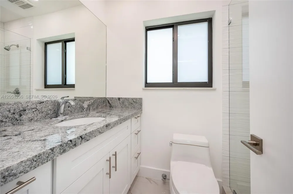 1621 S Treasure Dr North Bay Village, FL 33141