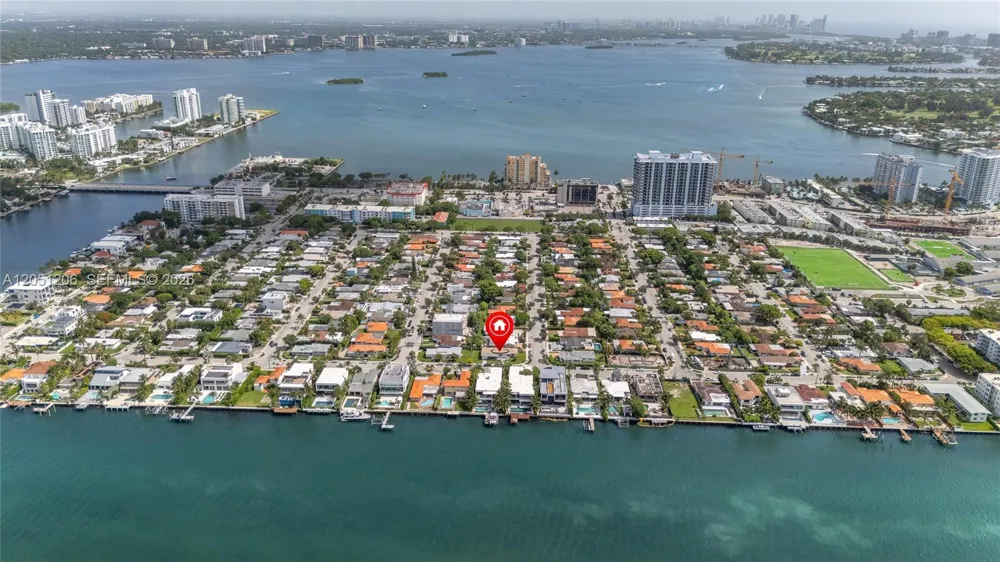 1621 S Treasure Dr North Bay Village, FL 33141
