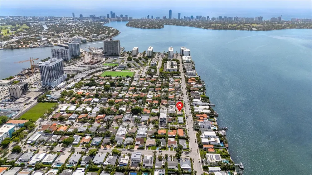 1621 S Treasure Dr North Bay Village, FL 33141