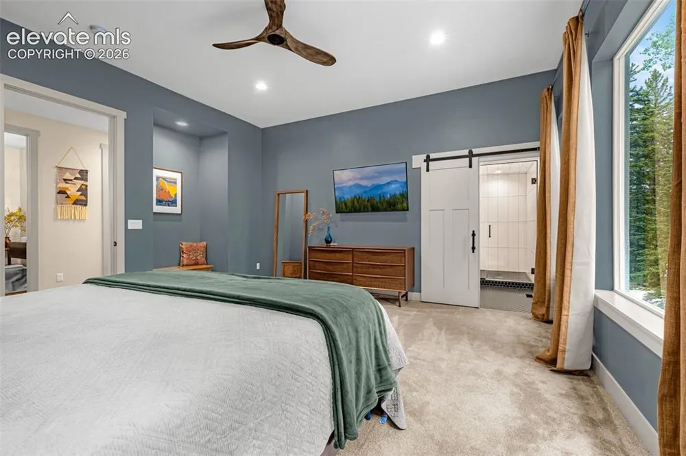 102 Bald Eagle View Divide, CO 80814