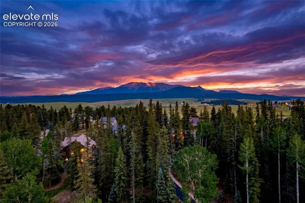 102 Bald Eagle View Divide, CO 80814