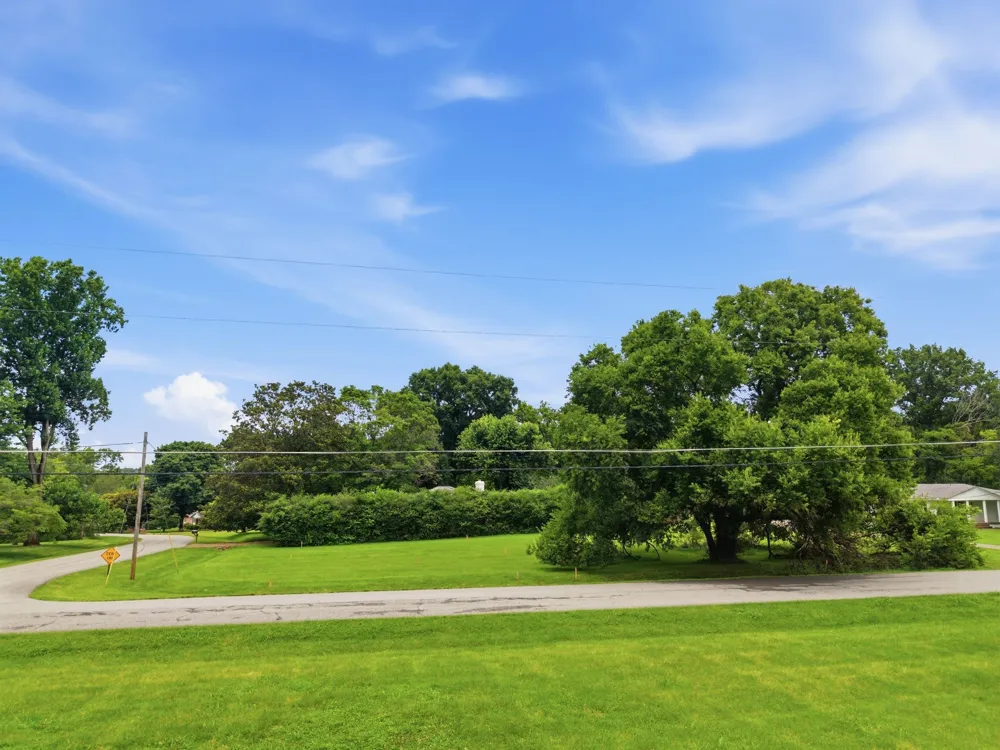 202 Harpeth Hills Dr Franklin, TN 37069