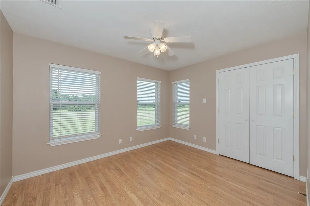 7055 County Road 129 Caldwell, TX 77836