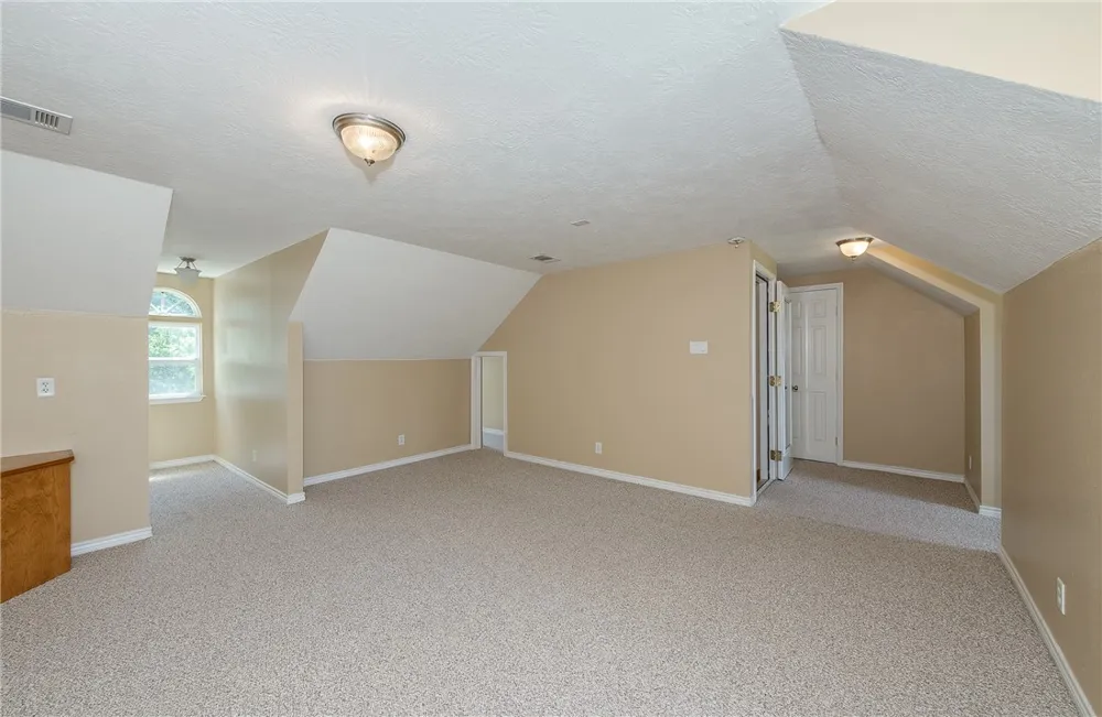 7055 County Road 129 Caldwell, TX 77836