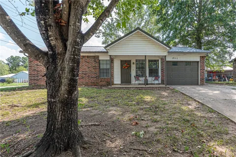 1211 Walnut Place