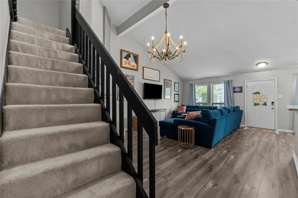 59 Hideaway Drive Friendswood, TX 77546