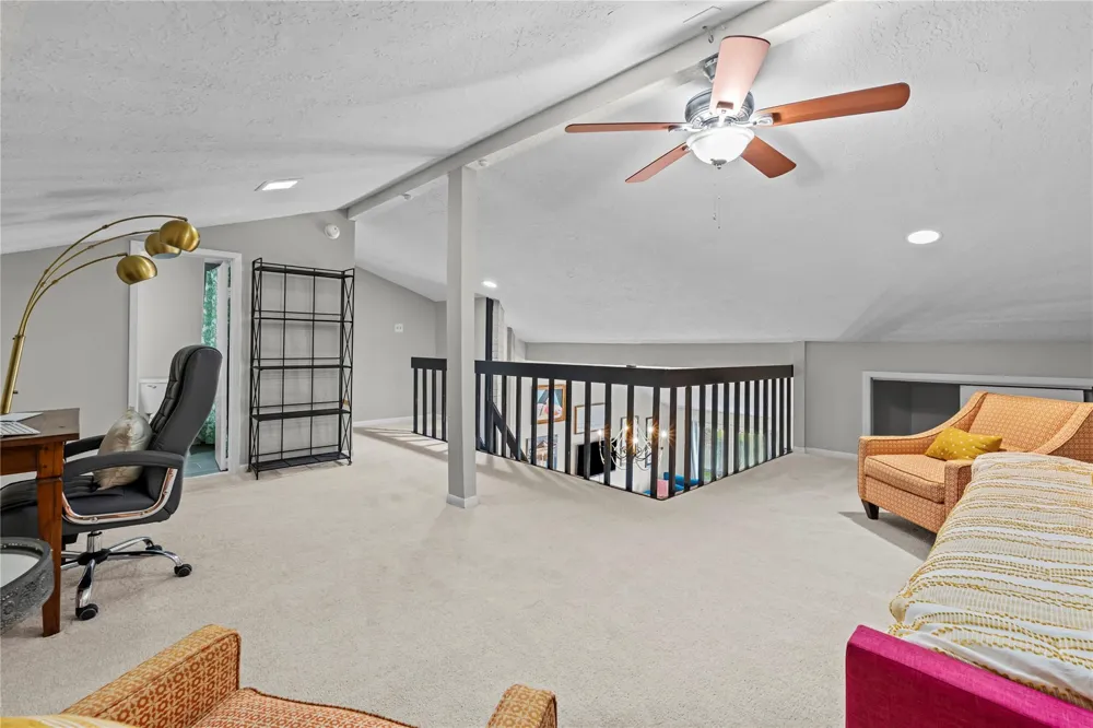 59 Hideaway Drive Friendswood, TX 77546
